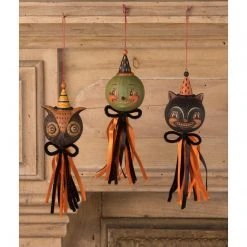 Bethany Lowe Johanna Parker Eavesdrop Tassel Ornament